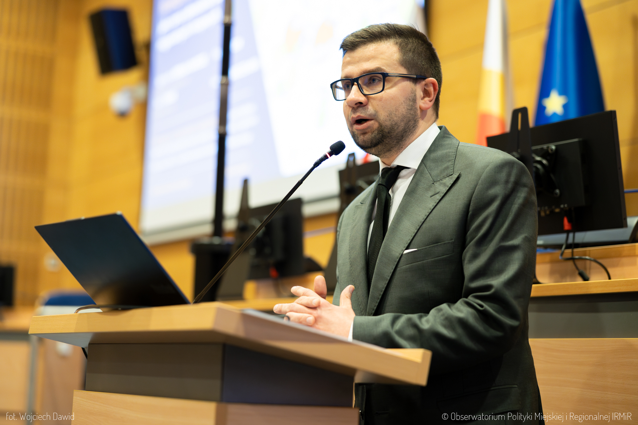 Relacja z seminarium „Hierarchia funkcjonalna miast jako rama odniesienia dla polityk krajowych i regionalnych w województwie małopolskim” 2