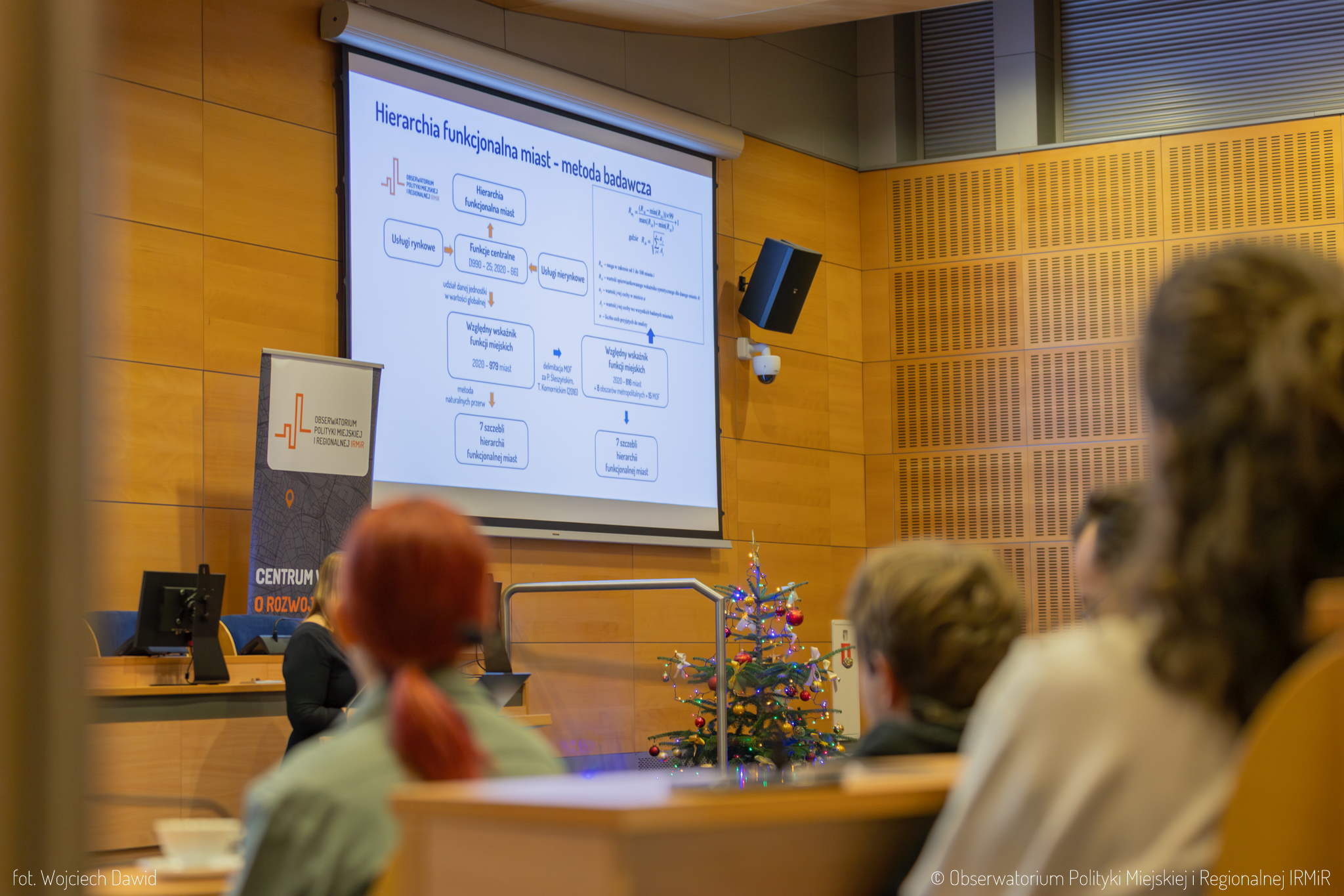 Relacja z seminarium „Hierarchia funkcjonalna miast jako rama odniesienia dla polityk krajowych i regionalnych w województwie małopolskim” 9