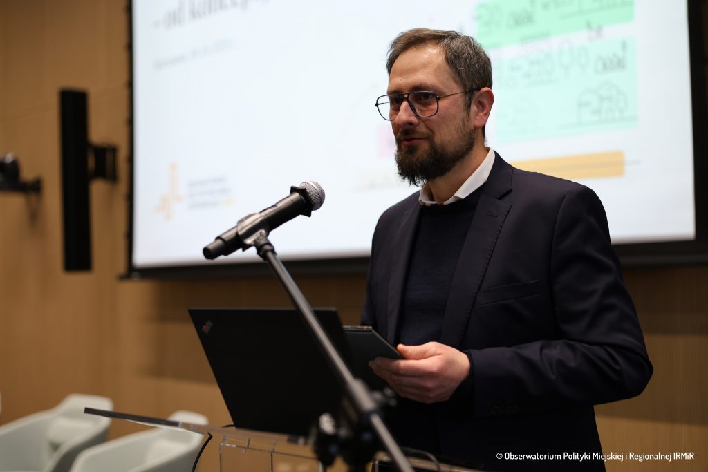 Seminarium „Specjalne strefy mieszkaniowe – od koncepcji do realizacji” - fot. Obserwatorium Polityki Miejskiej i Regionalnej IRMiR (1)